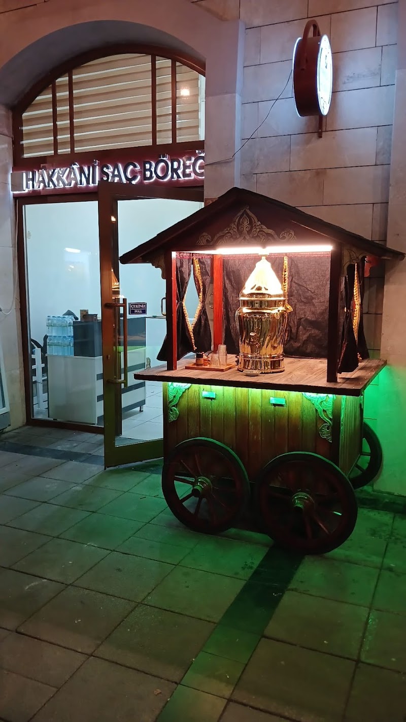 Hakkâni Saç Böreği ve Kahvaltı