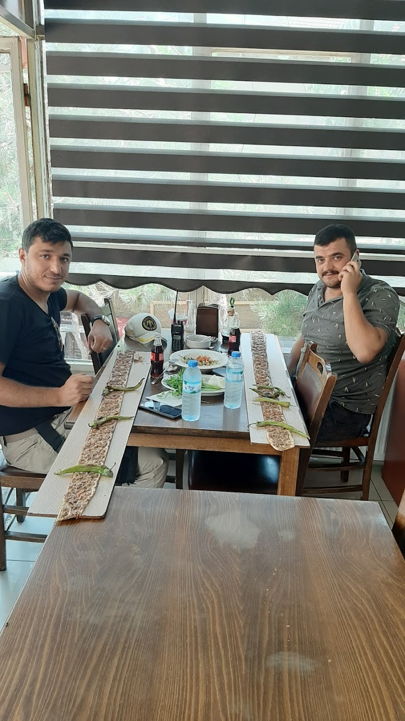 Emrah Usta Etli Pide