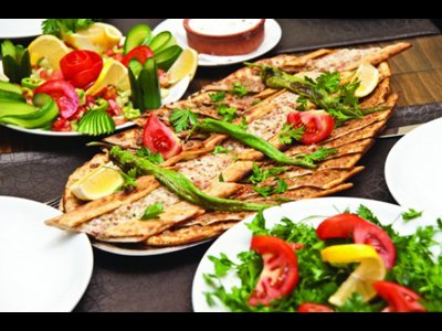 Kışlalı Etliekmek & Izgara Salonu