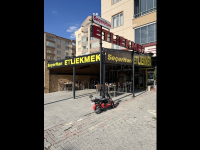 Seçerhan Etliekmek